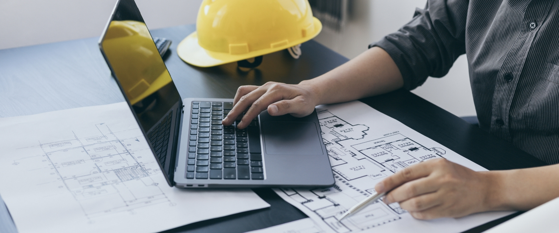 تصميم وتنفيذ المشاريع